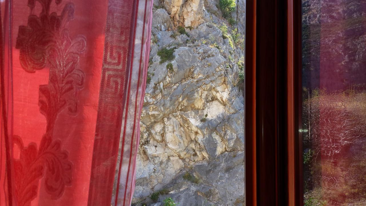 B&B Lo Sparviero Civita Værelse billede